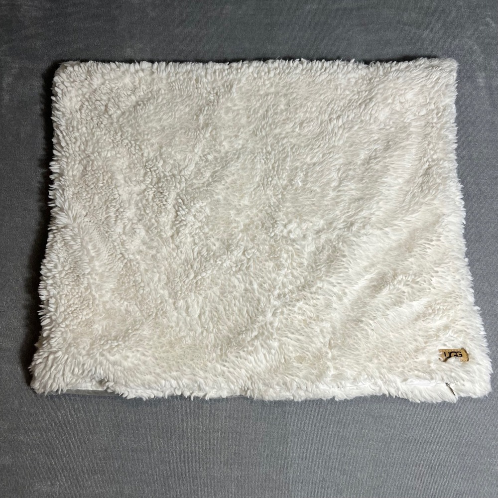 UGG White Faux Fur Decorative Pillow Cover Grey Velvet Reverse Logo Patch Zipper